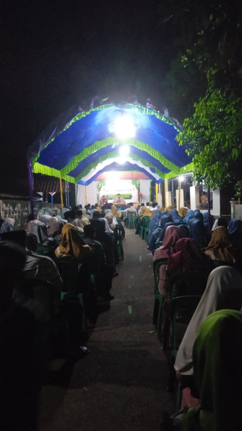 Tiap RW di Desa Batusari memperingati Maulid Nabi Muhammad SAW.